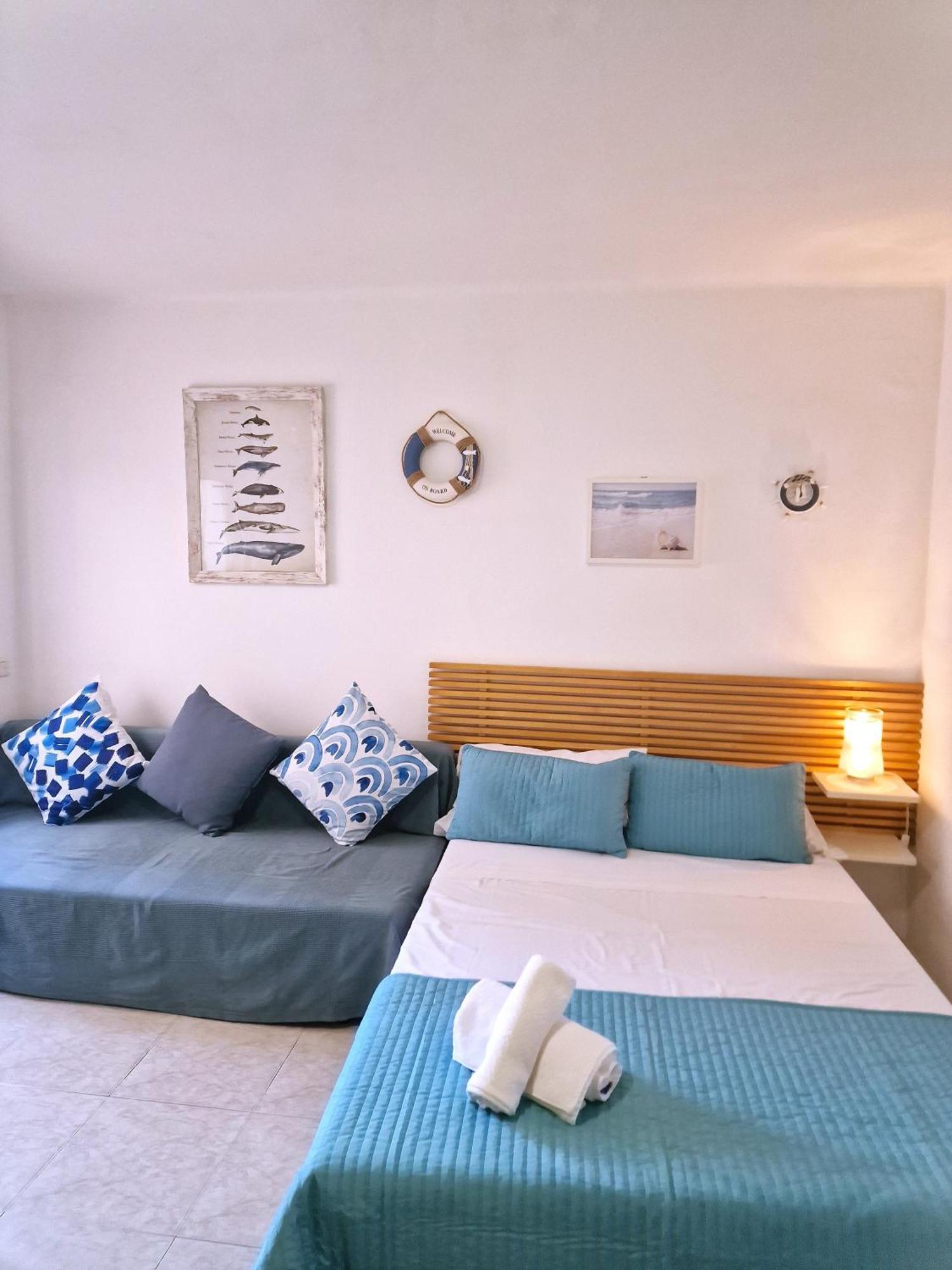 Apartamentosbiamar 캠브릴스 외부 사진