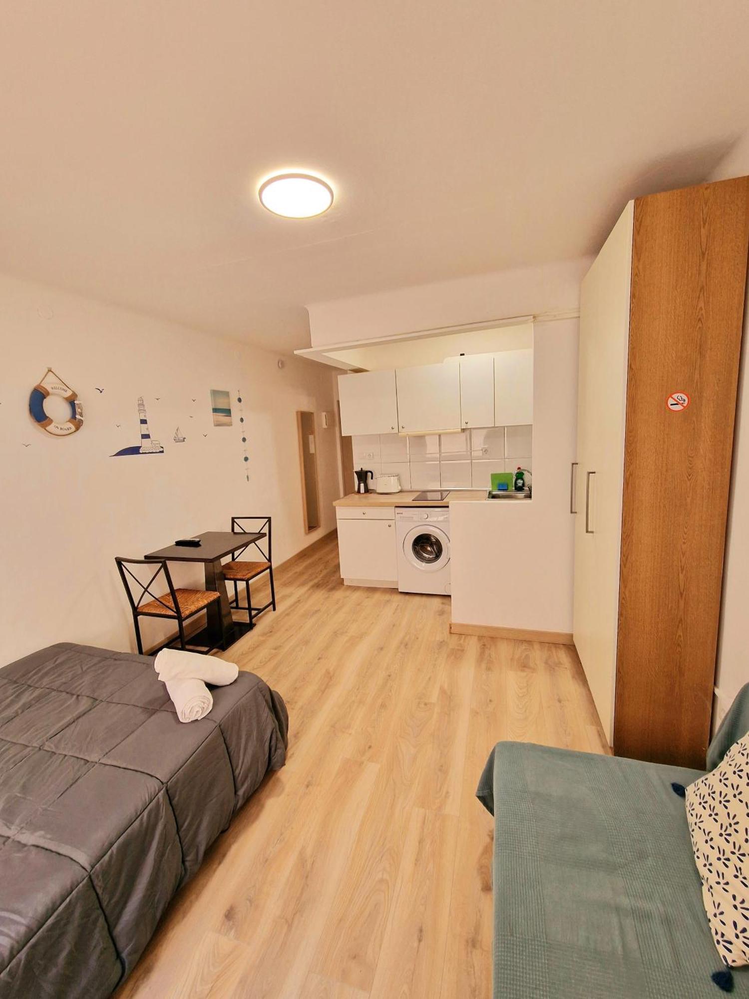 Apartamentosbiamar 캠브릴스 외부 사진